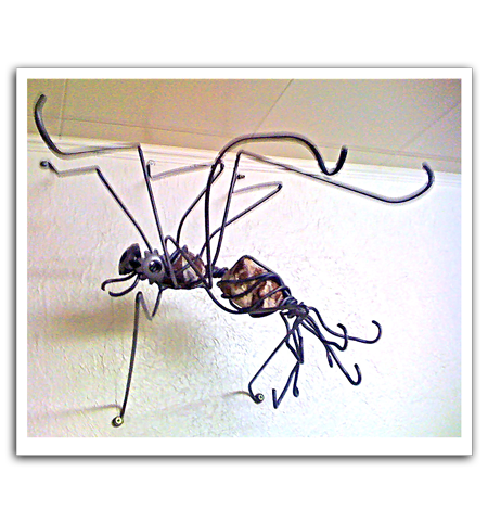 Stone Spider Pot Rack